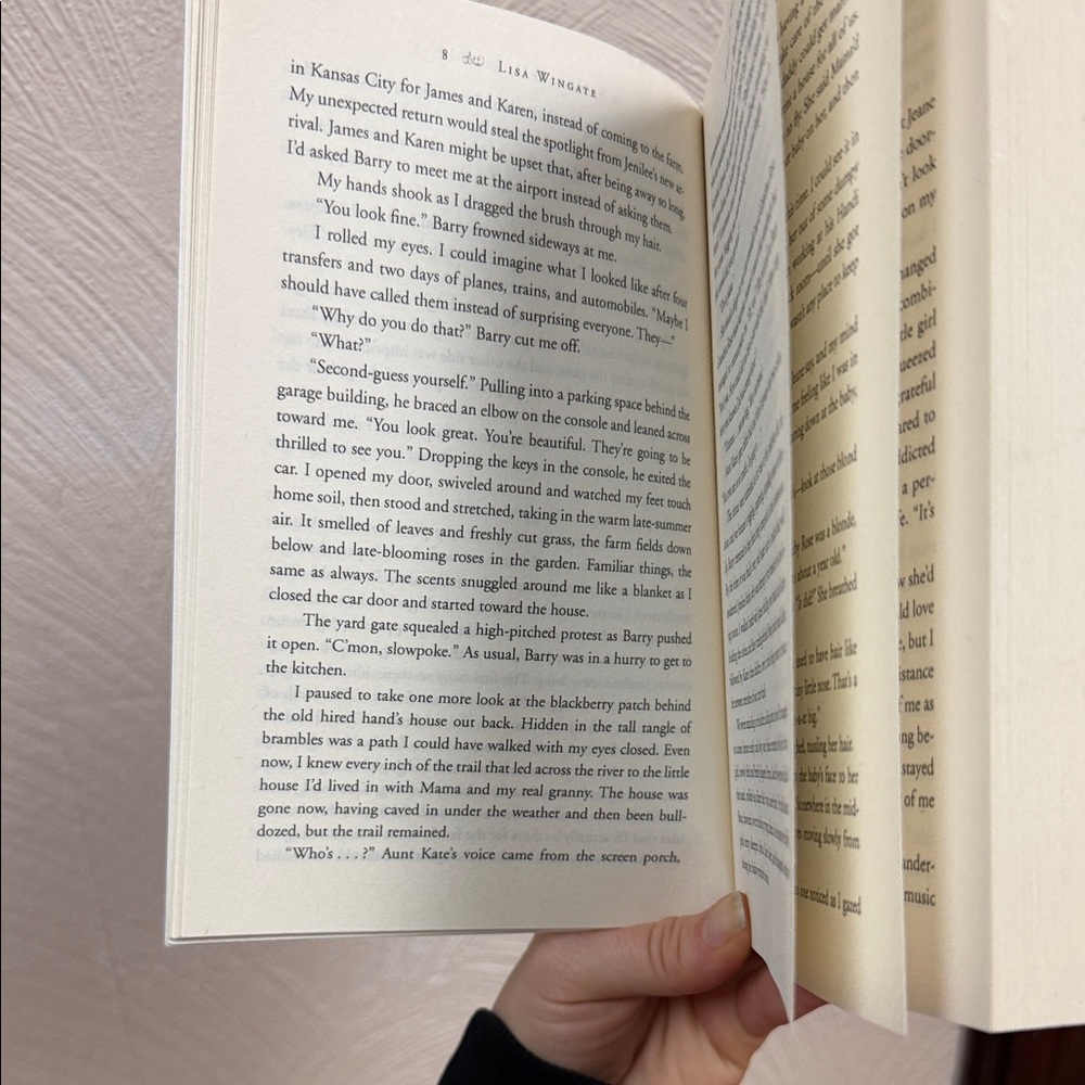 A Thousand Voices by Lisa Wingate Paperback - Picture 15 of 16